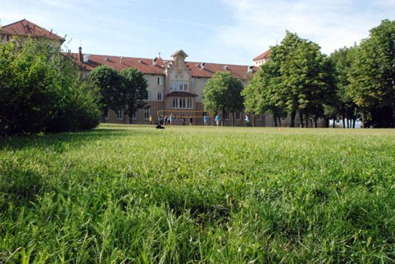 فندق Domaine Lyon Saint Joseph سانت فو لي ليو المظهر الخارجي الصورة